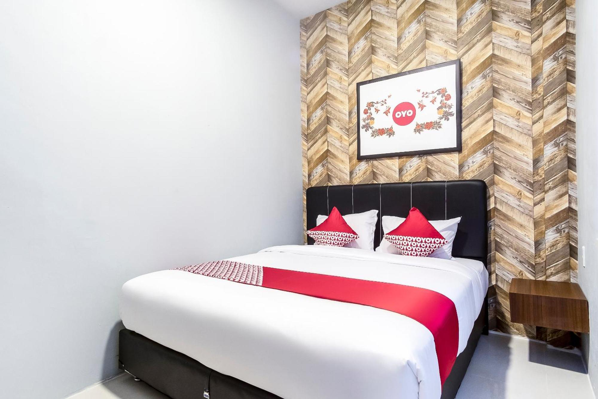Super Oyo 360 Mangaan Residence Medan Dış mekan fotoğraf